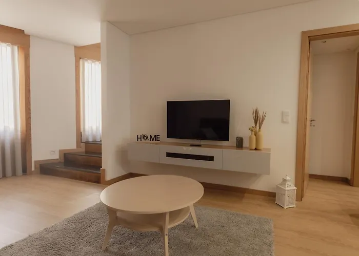 Coruja's House Al Opo Holiday home *