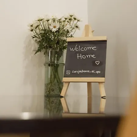 Semesterbostad Coruja's House Al Opo Oporto