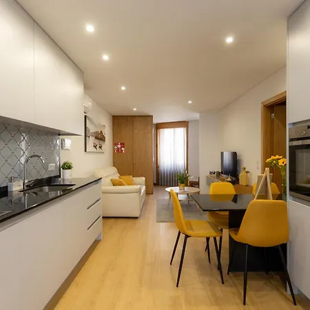 Prázdninový dům Coruja's House Al Opo *