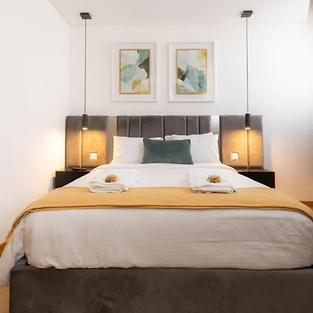 Coruja's House Al Opo Ferienhaus